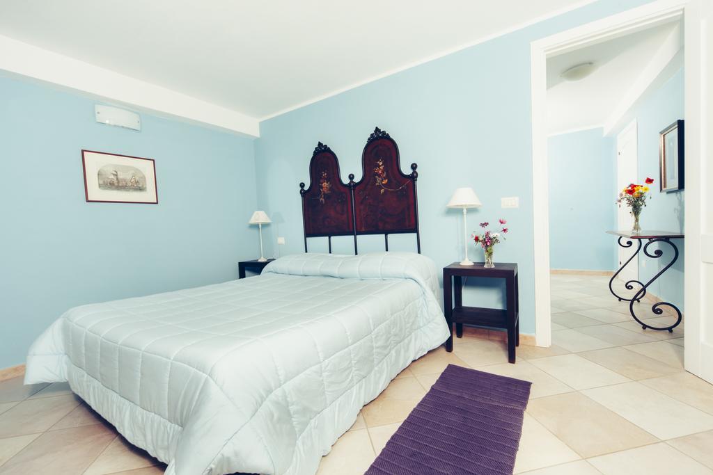 Blu Bosa Bed & Breakfast ห้อง รูปภาพ